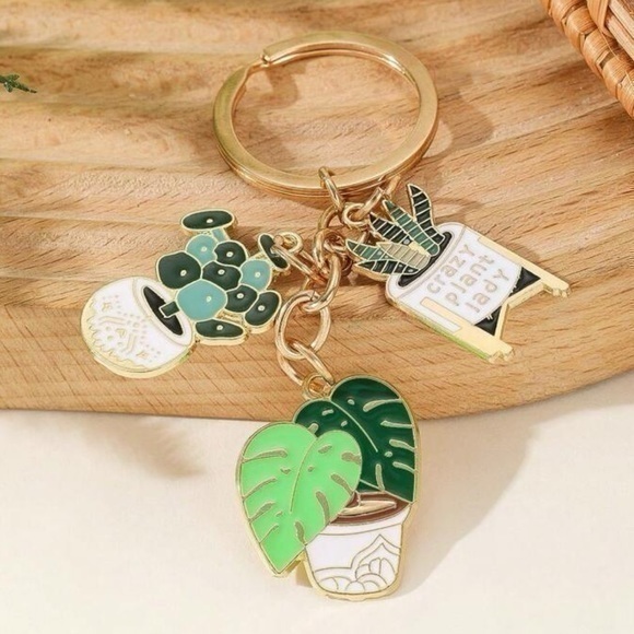 Plant Charm Keychain Golden Pendant Green Succulent Flower Pot Elegant Gift - Picture 1 of 7